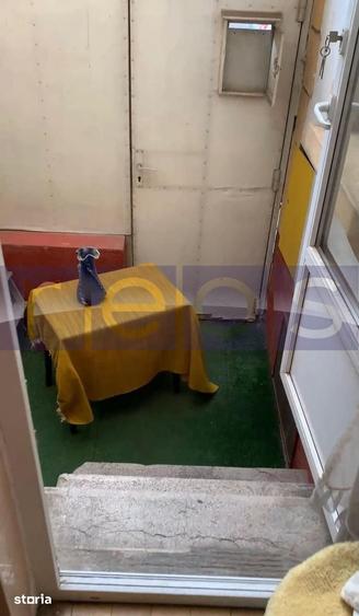 Casă cu 8 camere cu Teren 63 Mp în Centrul Civic
