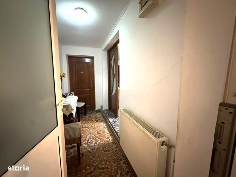Casă cu 4 camere cu Teren 450 Mp în Central