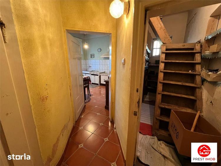 Casă cu 3 camere cu Teren 317 Mp în Budai