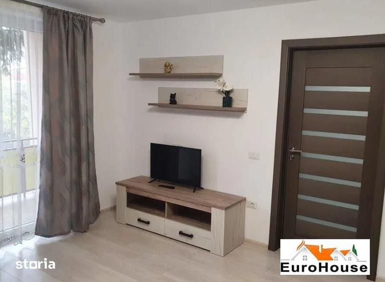 Apartament cu 2 camere decomandat în Cetate