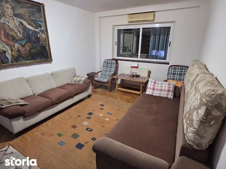Apartament cu 4 camere decomandat, mobilat în Rahova