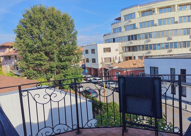 Birou, de 190 mp, în Dacia