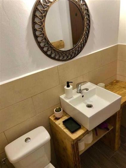Duplex cu 9 camere cu Teren 13600 Mp în Măgura
