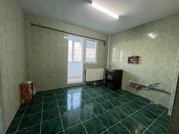 Apartament cu 2 camere semidecomandat în Câmpia Libertății
