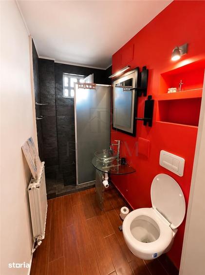 Apartament cu 2 camere semidecomandat, mobilat în Central — fotografia 1