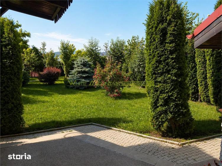 Casă cu 9 camere decomandat cu Teren 750 Mp în Tudor Vladimirescu