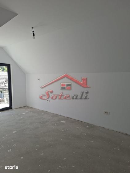 Casă cu 4 camere cu Teren 470 Mp în Cornu