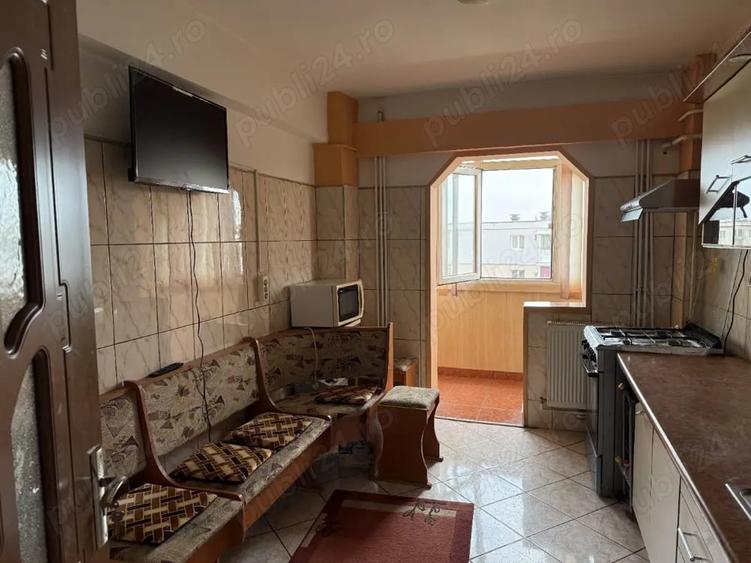 Apartament 4 camere, 2 balcoane, 2 grupuri sanitare - 2