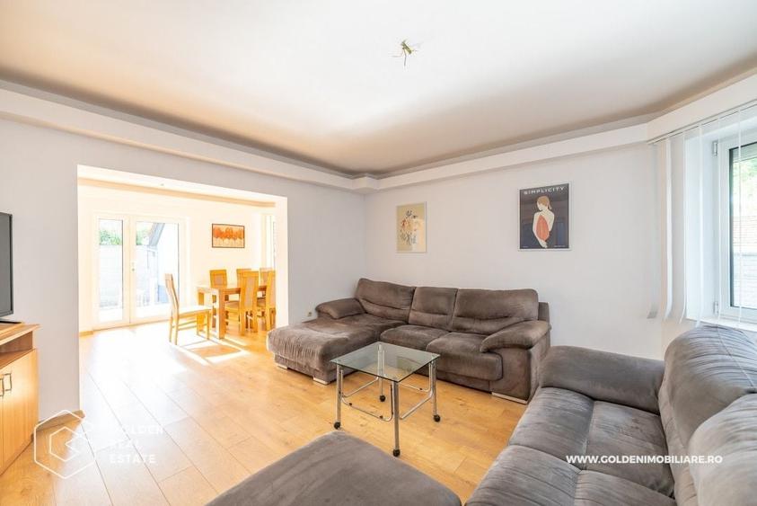 Casă individuală cu 5 camere cu Teren 400 Mp în Podgoria
