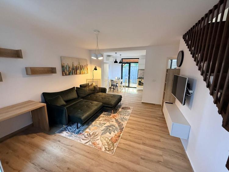 Apartament cu 3 camere decomandat, mobilat în Dumbrăvița