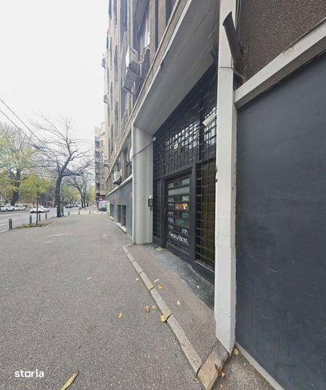 Apartament cu 4 camere în Central