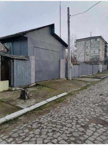 Spațiu comercial, de 100 mp, în Central