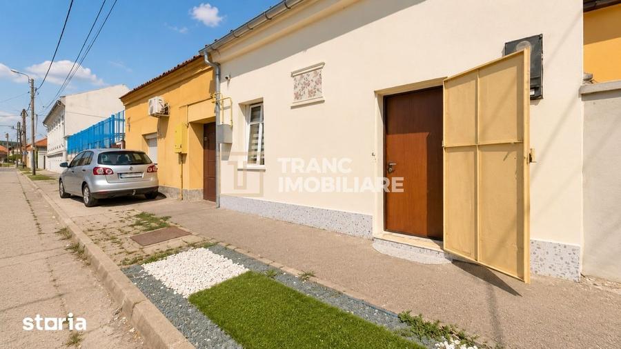 Apartament cu 2 camere semidecomandat în Drăgășani