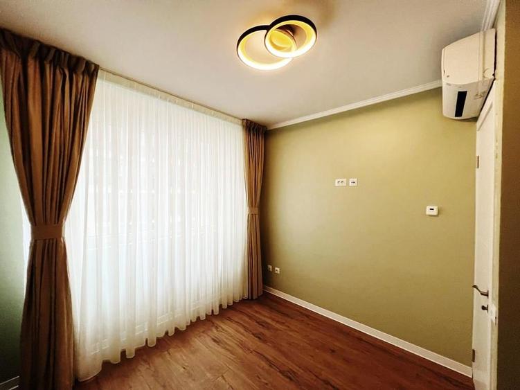 Apartament cu 3 camere decomandat în Barbu Văcărescu