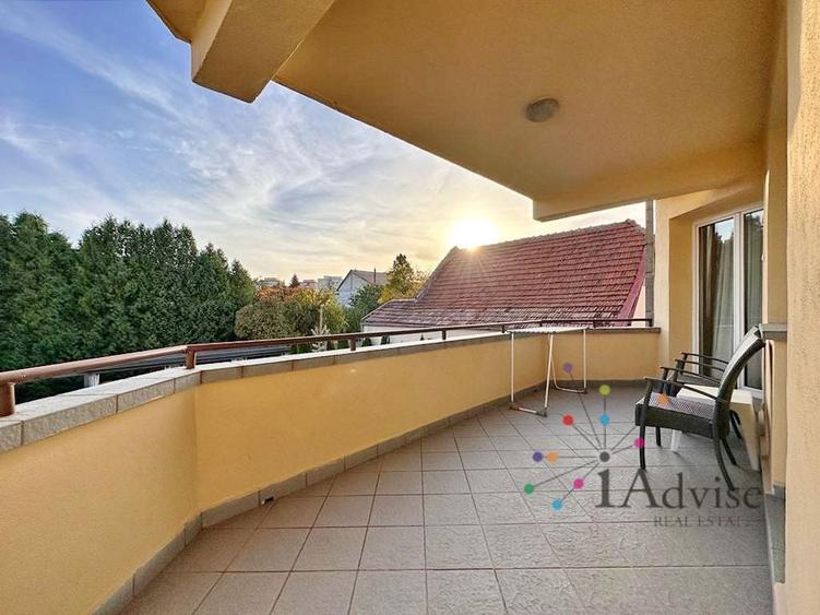 Apartament cu 4 camere decomandat, mobilat în Aurel Vlaicu