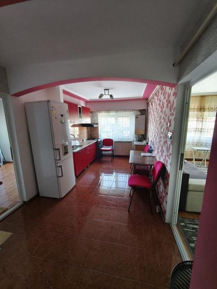 Inchiriez apartament cu 2 camere in Navodari - 4