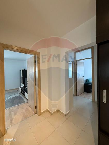 Apartament cu 3 camere, mobilat în Vitan