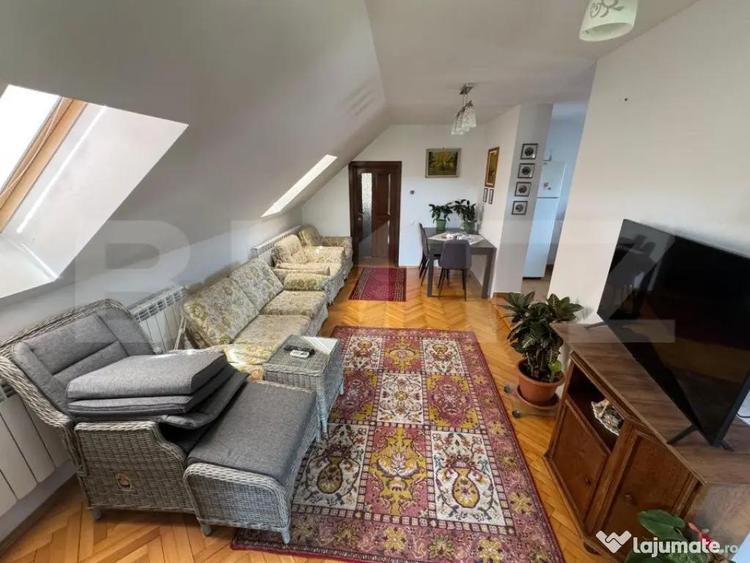 Casa, zona 0, vedere panoramica spre santurile Cetatii pre - 3