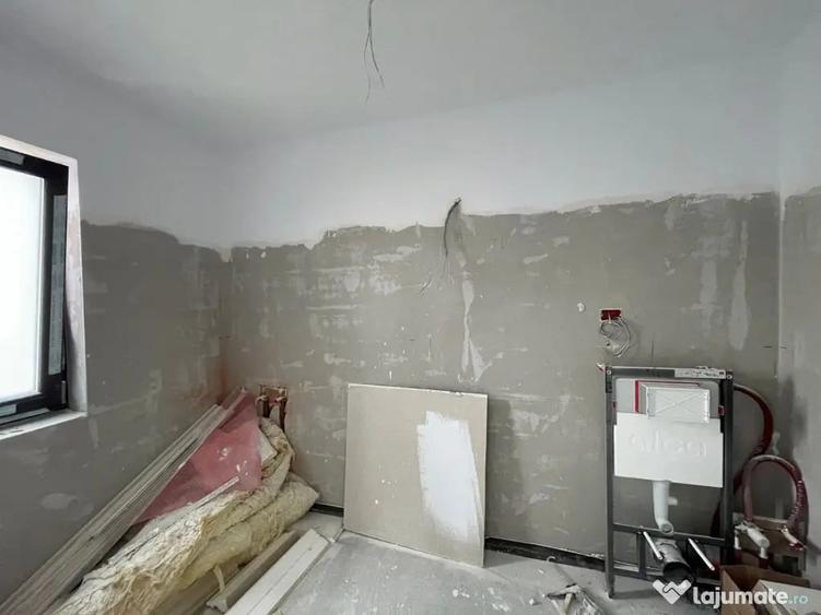 Casă cu 5 camere cu Teren 599 Mp în Giarmata
