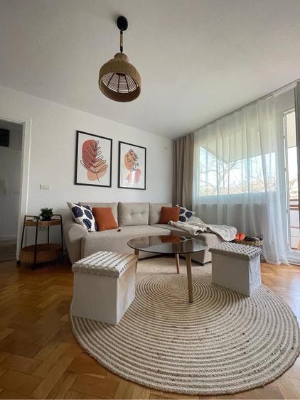 Apartament cu 2 camere semidecomandat în Central