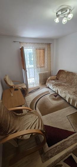 Apartament cu 2 camere decomandat în Centru Civic