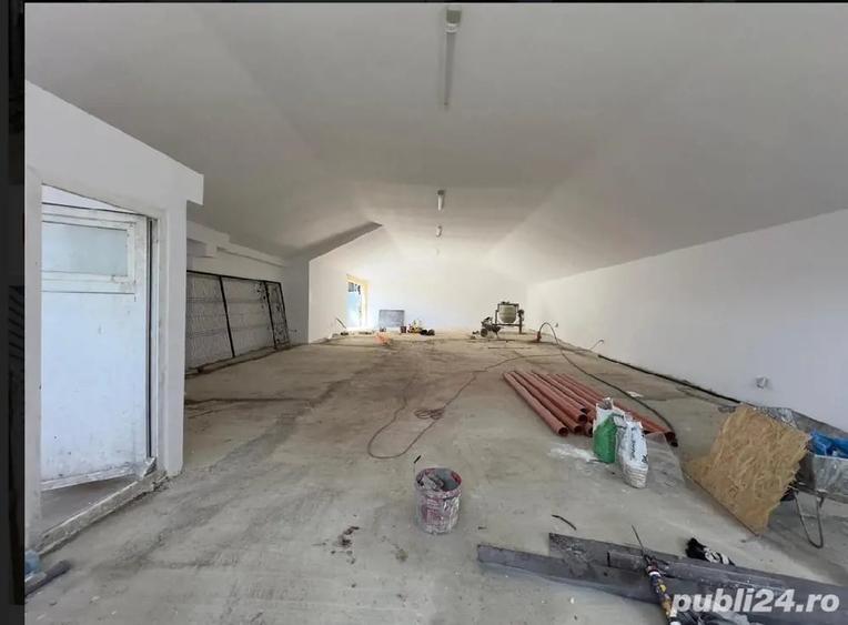 Spațiu comercial, de 350 mp, în Holboca