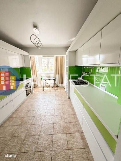 13 Septembrie 15` Metrou Academia Militara Panduri Marriott Renovat - 1
