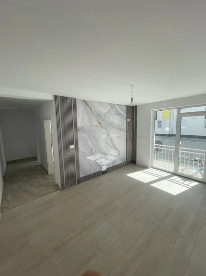 Apartament cu 2 camere decomandat în Neptun