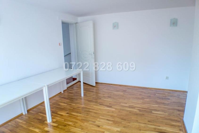 Casă cu Teren 100 Mp în Tineretului