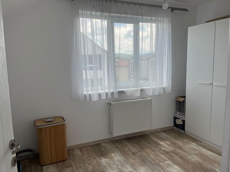 Apartament cu 2 camere în Florești