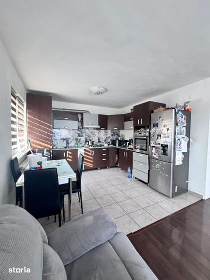 Casa 7 camere pentru 2 familii 243 mp utili, teren 1000 mp, Bragadiru - 3