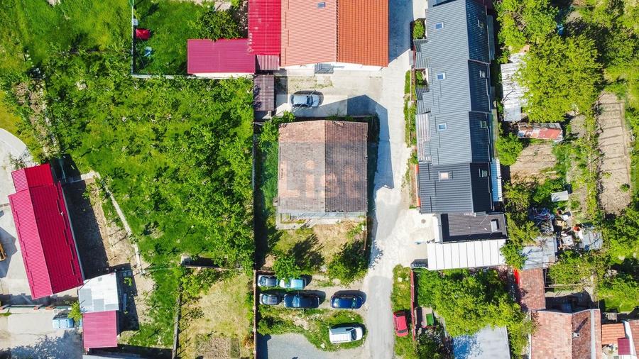 Casă cu 5 camere cu Teren 350 Mp în Iris