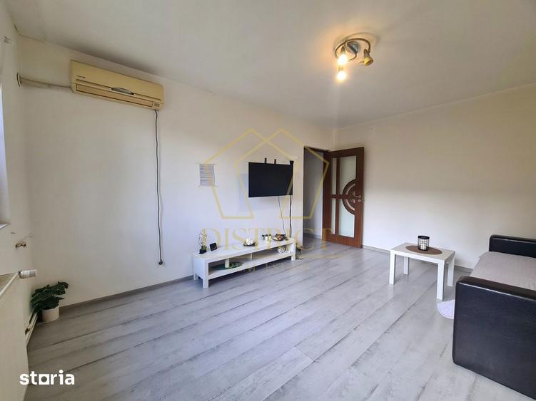 Apartament cu 3 camere semidecomandat în Dacia