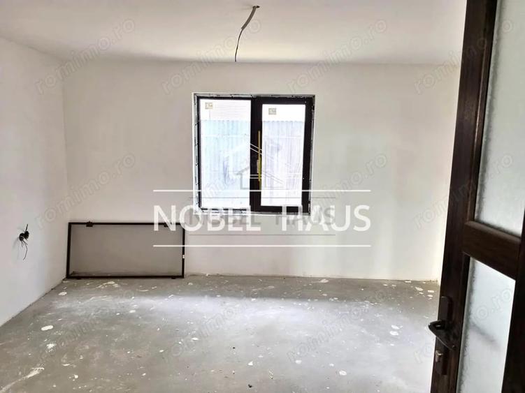 Casă cu Teren 600 Mp în Central