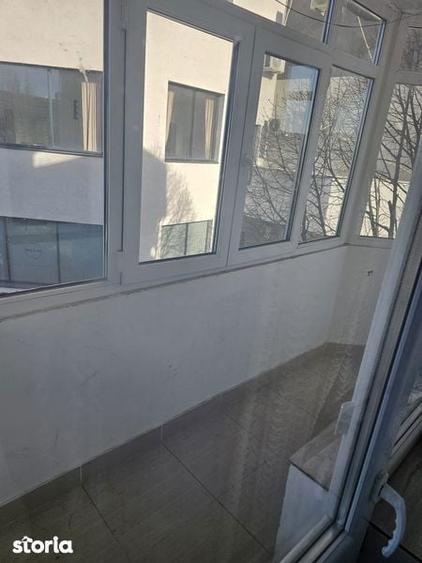 Garsonieră decomandată în Rovine
