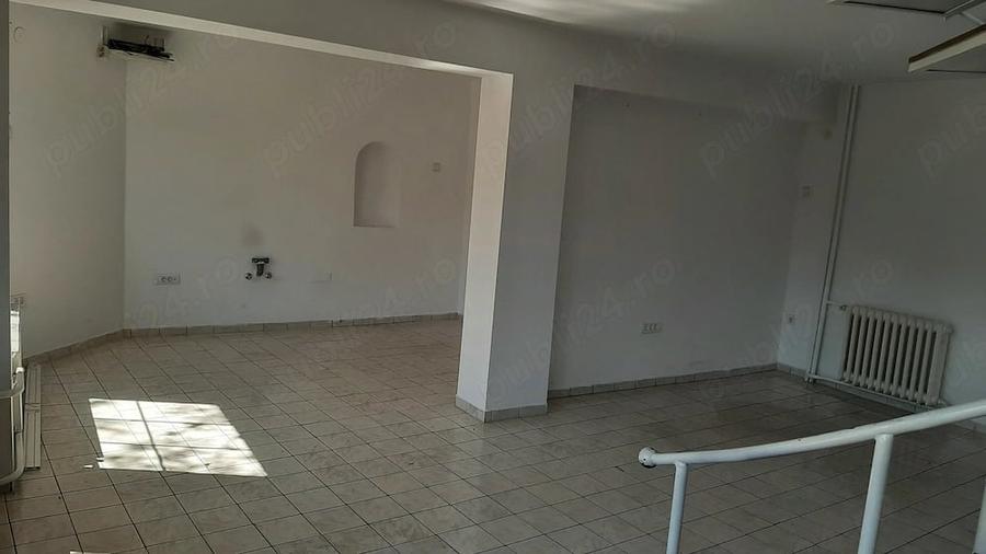 Spațiu comercial, de 165 mp, în Central