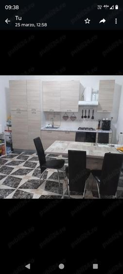 Apartament cu 3 camere decomandat în Central