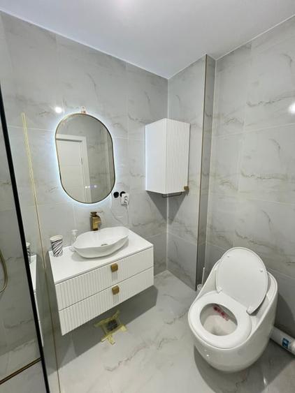Apartament cu 2 camere decomandat în Florești