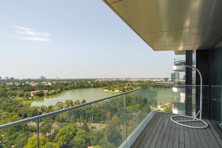 Apartament cu 3 camere decomandat în Floreasca