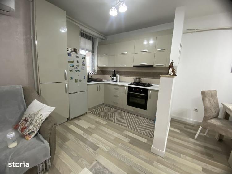 Apartament cu 3 camere în Calea Moldovei