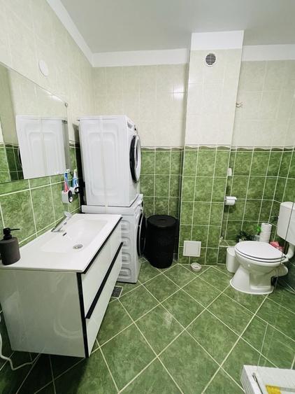 Apartament cu 2 camere semidecomandat în Florești