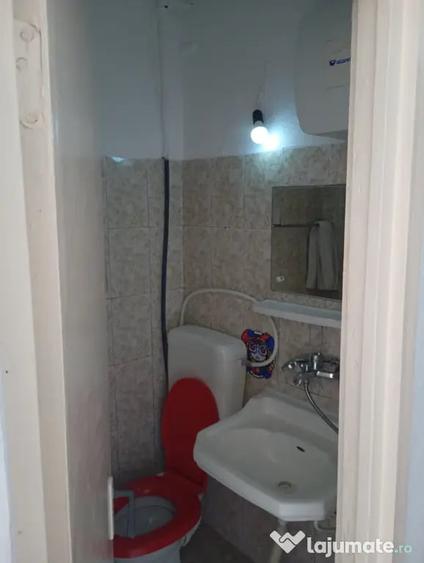 Garsonieră semidecomandată în Central
