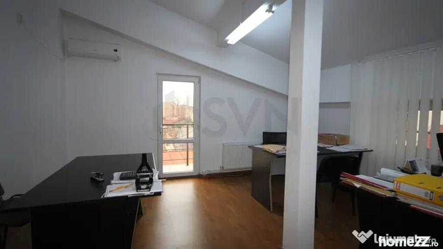 Casă cu 7 camere cu Teren 500 Mp în 1 Mai
