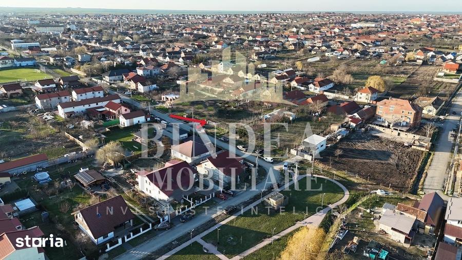 Teren de 604 mp, în Giarmata