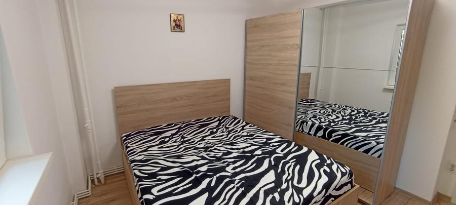 Apartament cu 3 camere decomandat în Rahova