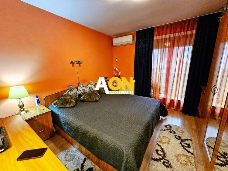 Apartament cu 4 camere decomandat, mobilat în Central
