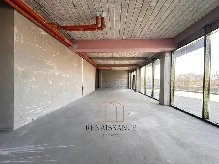 Spațiu comercial, de 181 mp, în Olimpia-Stadion
