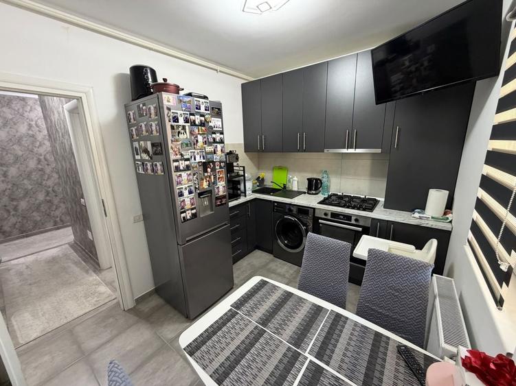 Apartament cu 3 camere decomandat, mobilat în Fundeni