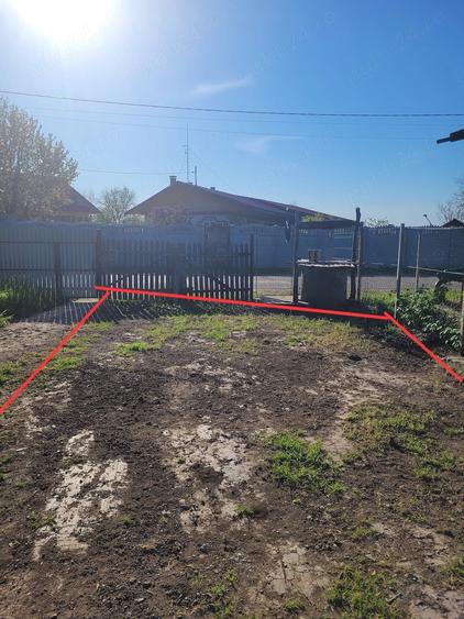 Teren de 1000 mp, în Gălățui