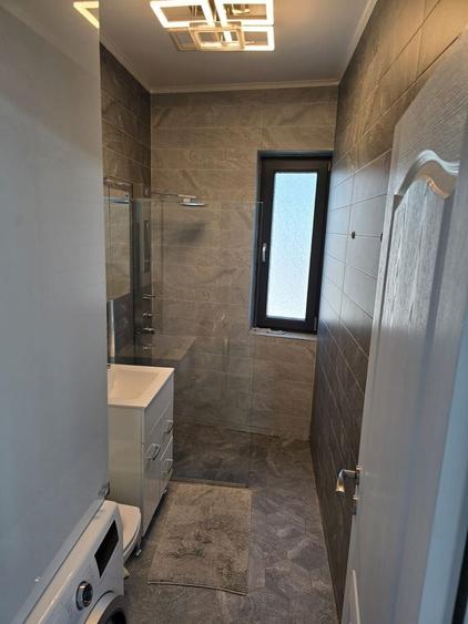 Apartament cu 3 camere, mobilat în Băneasa